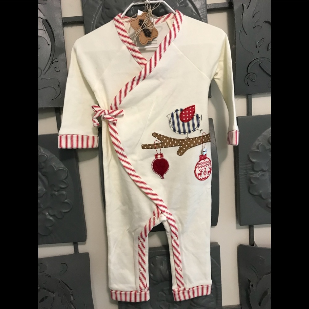 Mudpie cream and red Christmas pajamas NWT